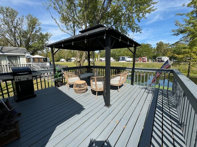 77 Dinosaur Road, Wilmington, IL 60481