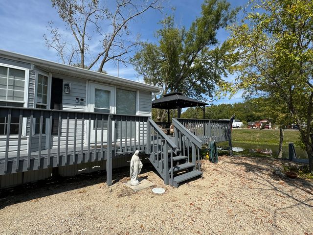 77 Dinosaur Road, Wilmington, IL 60481