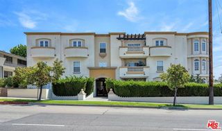 4832 Whitsett Avenue 202, Valley Village, CA 91607