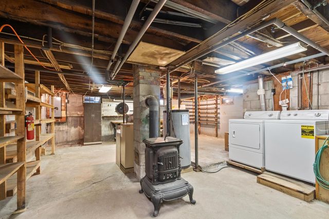 2079 Wellington Road, Manchester, NH 03104