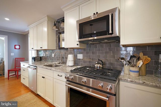 228 2ND ST, Lewes, DE 19958