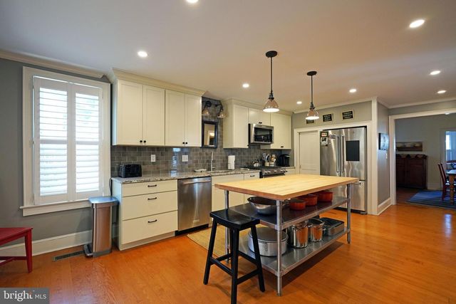 228 2ND ST, Lewes, DE 19958