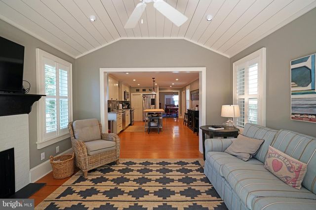 228 2ND ST, Lewes, DE 19958