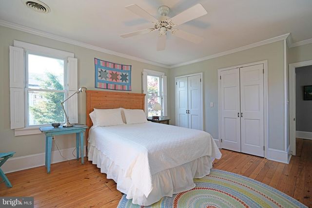 228 2ND ST, Lewes, DE 19958