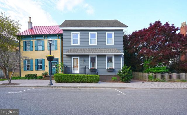 228 2ND ST, Lewes, DE 19958