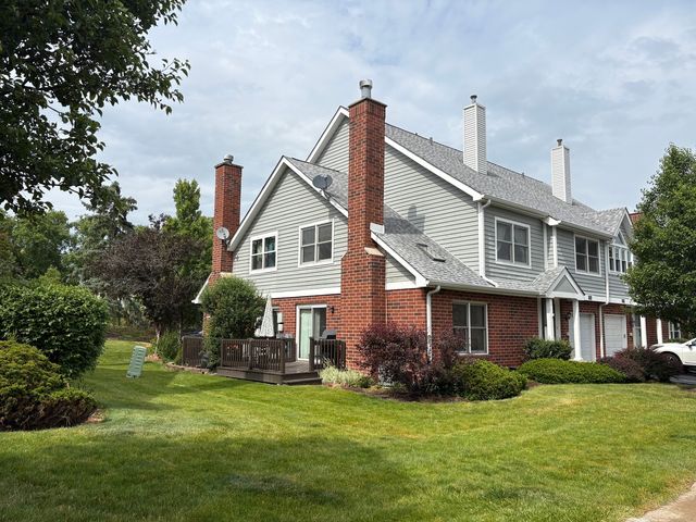 7932 Stewart Drive, Darien, IL 60561
