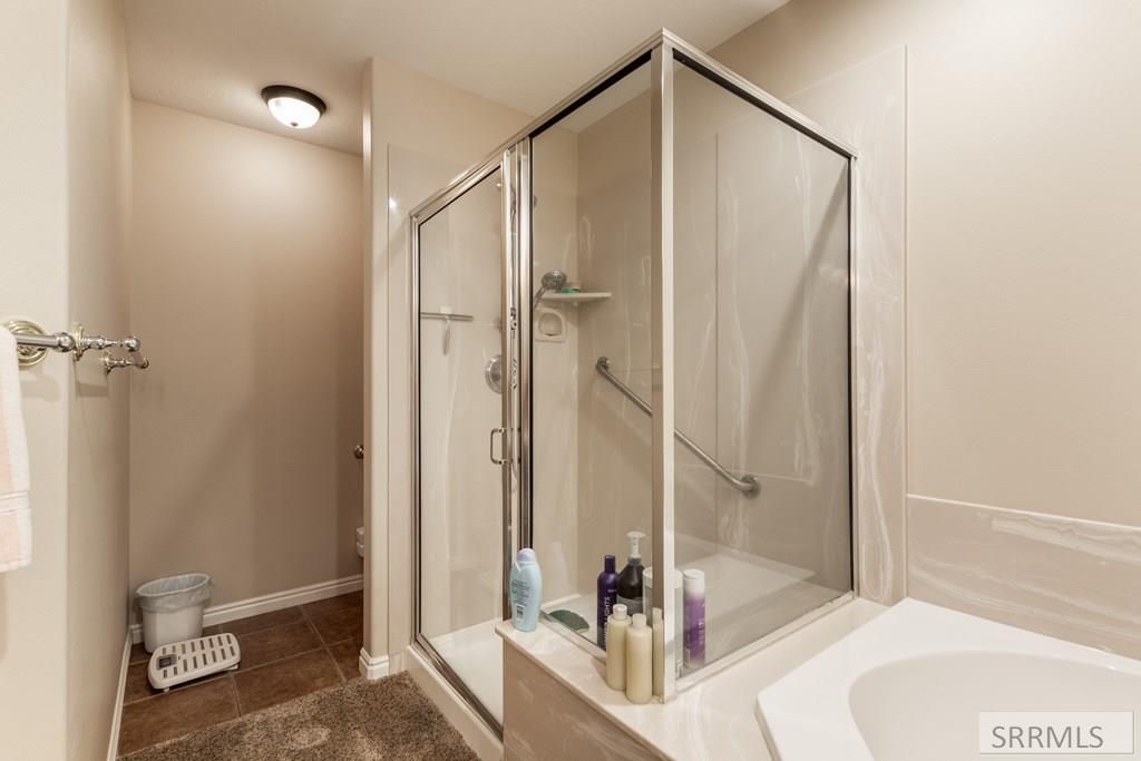 Image 11 of property listing at 3981 Cambria Drive, Idaho Falls, ID 83401