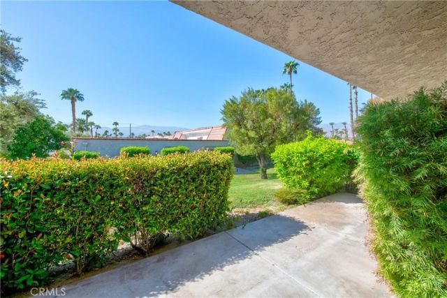 187 Winterhaven, Palm Desert, CA 92260