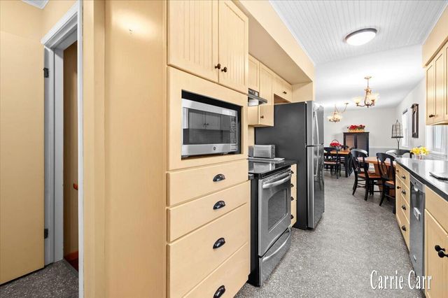 4045 Bell Avenue, Grand Rapids, MI 49525