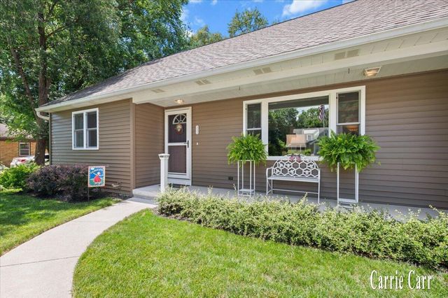 4045 Bell Avenue, Grand Rapids, MI 49525