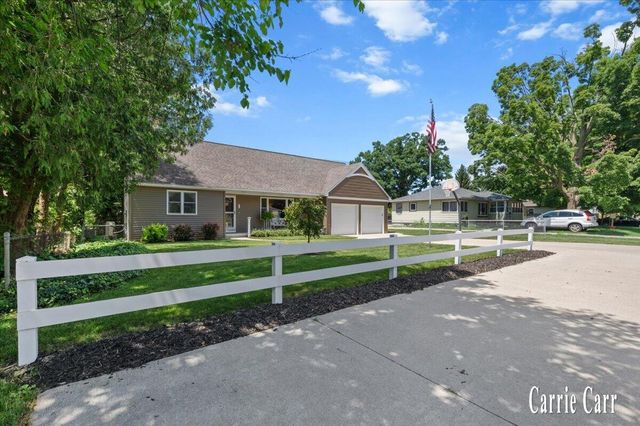 4045 Bell Avenue, Grand Rapids, MI 49525