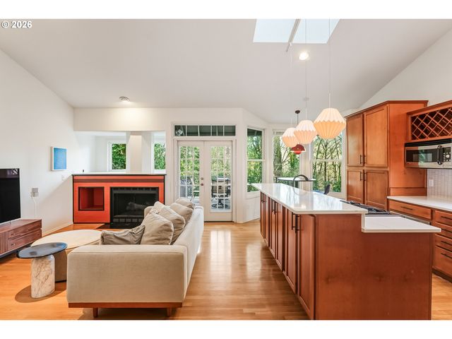 16845 Sw CAMBRIDGE Dr, Portland, OR 97224