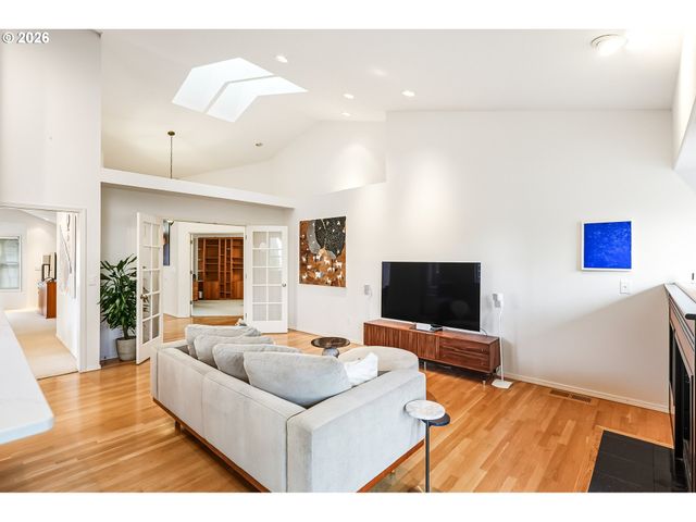 16845 Sw CAMBRIDGE Dr, Portland, OR 97224