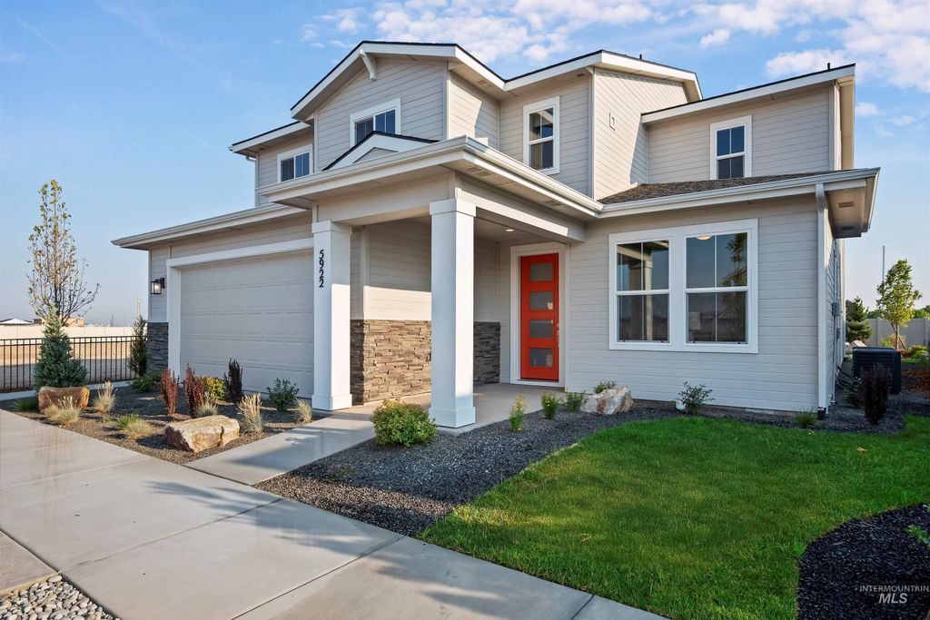 5684 W Ladle Rapids St, Meridian, ID 83646