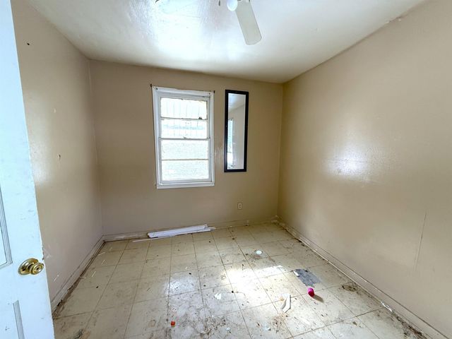 1263 NEWARK AVE, Memphis, TN 38106