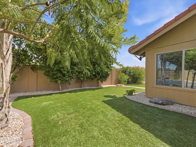 7929 S KENWOOD Lane, Tempe, AZ 85284