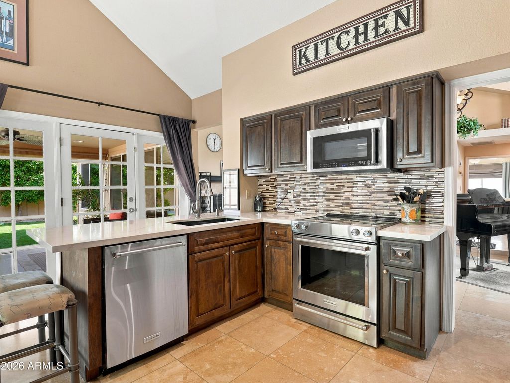 7929 S KENWOOD Lane, Tempe, AZ 85284 — photo 3