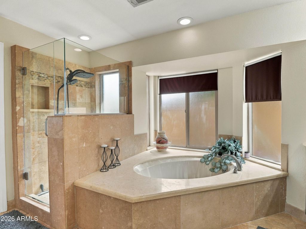 7929 S KENWOOD Lane, Tempe, AZ 85284 — photo 5