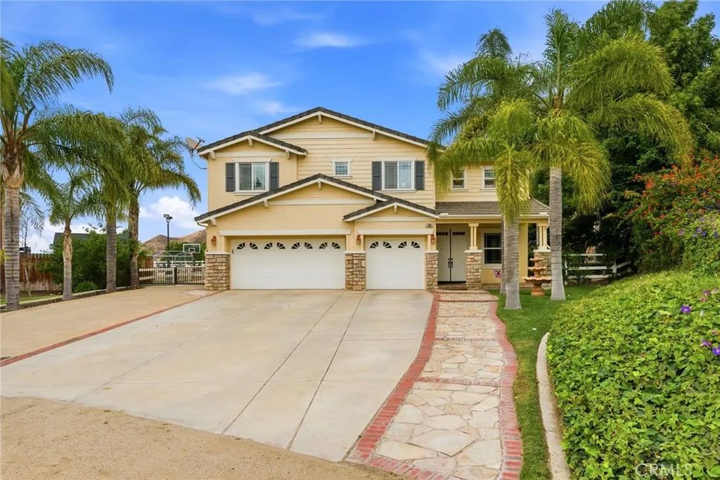 235 Gulfstream Lane, Norco, CA 92860