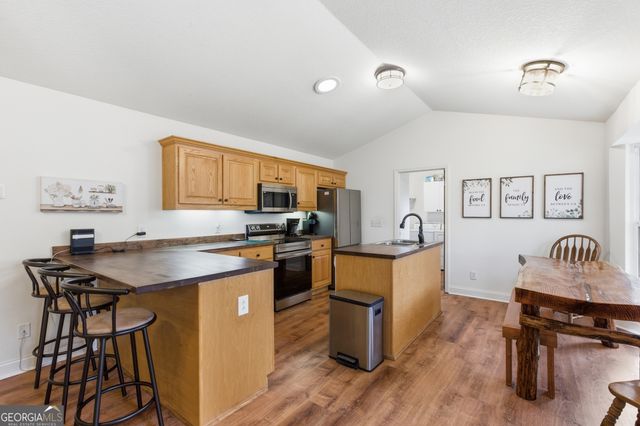 522 Rebel Circle, Sky Valley, GA 30537