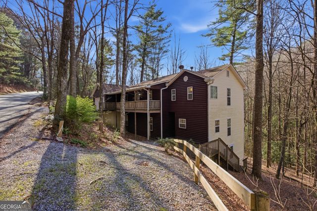 522 Rebel Circle, Sky Valley, GA 30537