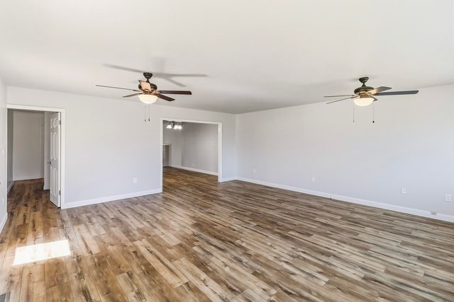 1525 Oak Street, Redding, CA 96001