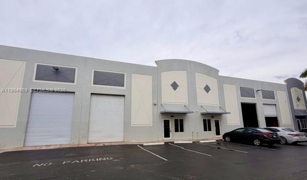 13550 NW 107th Ave 3, Hialeah Gardens, FL 33018