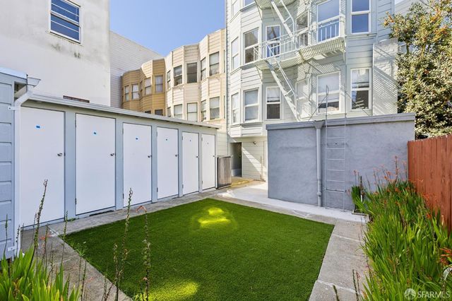 880 26th Avenue 2, San Francisco, CA 94121