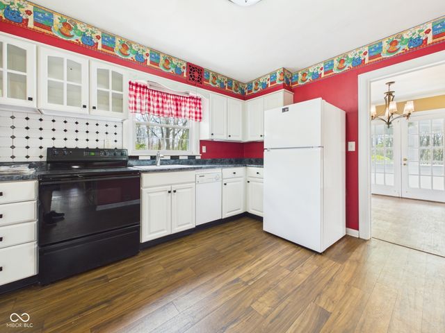 106 Sheffield Avenue, Anderson, IN 46011