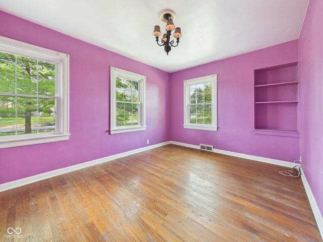 106 Sheffield Avenue, Anderson, IN 46011