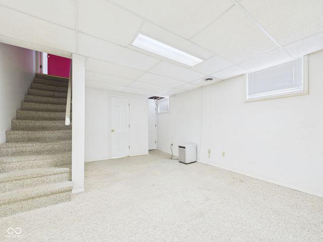 106 Sheffield Avenue, Anderson, IN 46011
