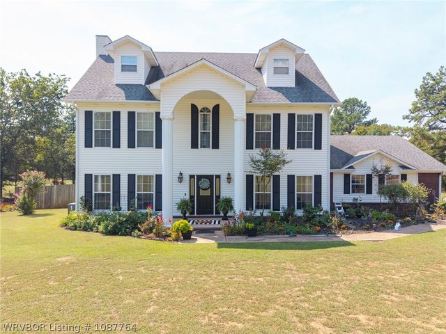 2411 Pauls Valley Lane, Alma, AR 72921