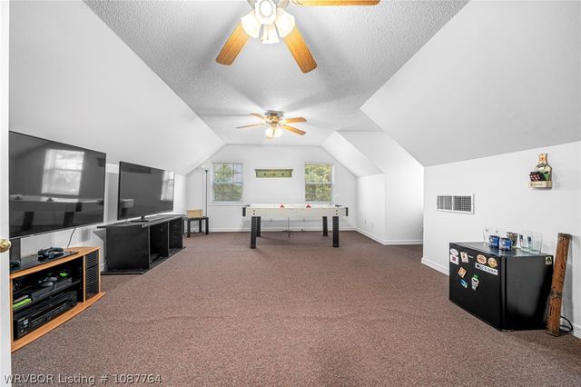 2411 Pauls Valley Lane, Alma, AR 72921