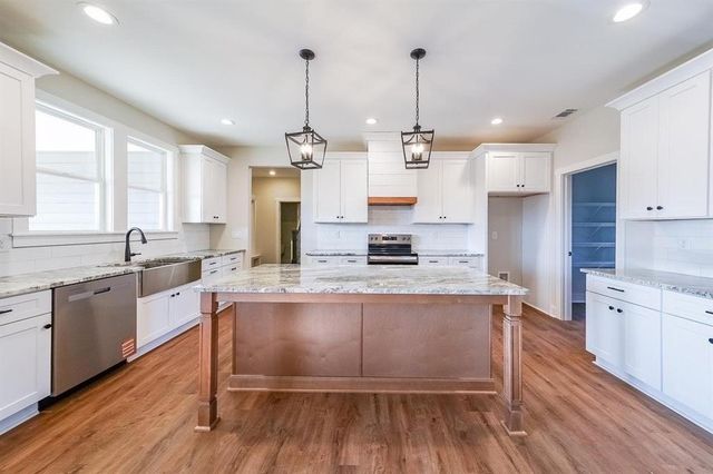 233 Holly Branch Path, Rockmart, GA 30153