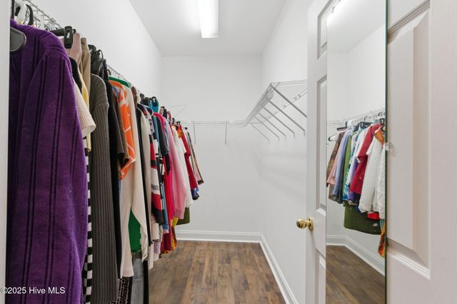 1616 Honeybee Lane, Wilmington, NC 28412