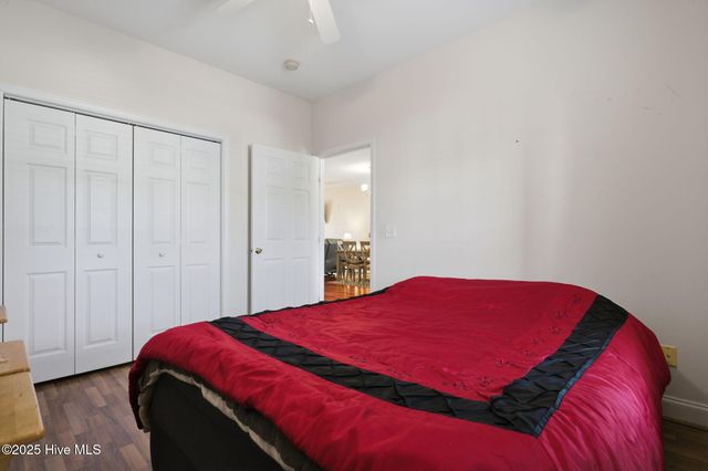 1616 Honeybee Lane, Wilmington, NC 28412