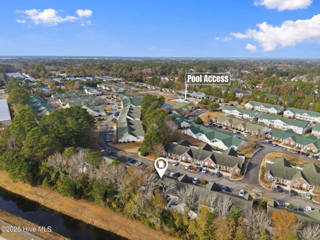 1616 Honeybee Lane, Wilmington, NC 28412