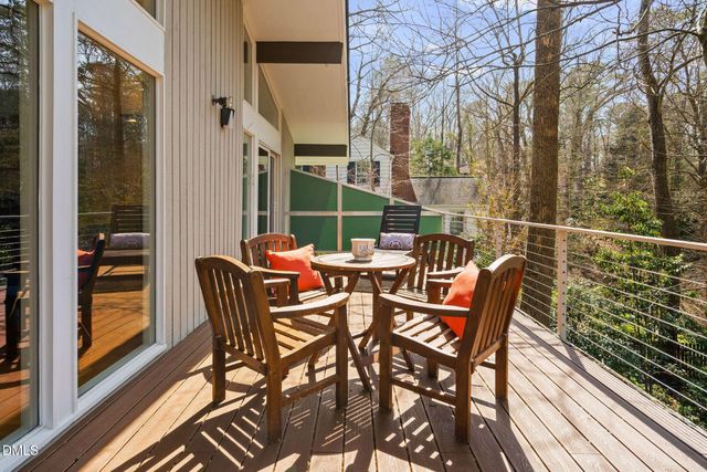 414 Westwood Drive, Chapel Hill, NC 27516