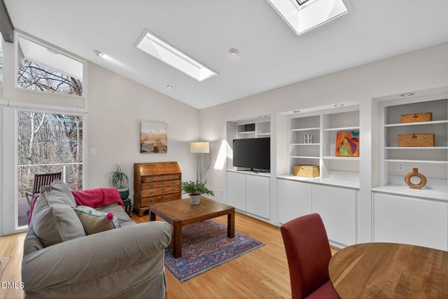 414 Westwood Drive, Chapel Hill, NC 27516