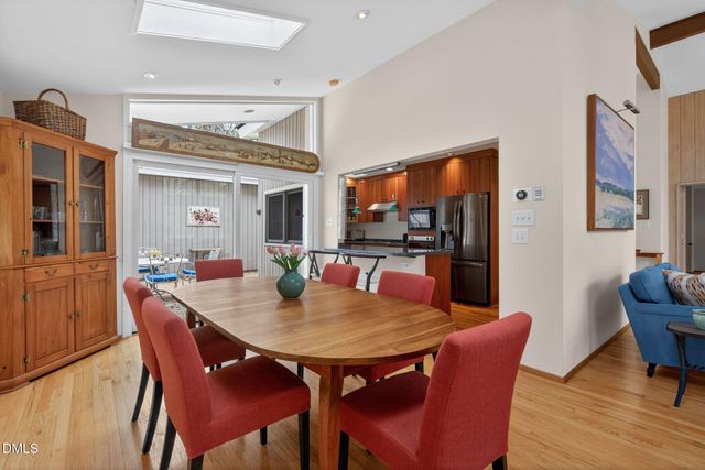 414 Westwood Drive, Chapel Hill, NC 27516