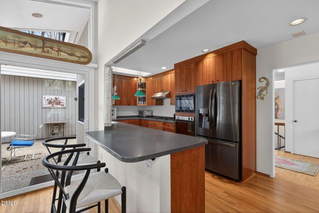 414 Westwood Drive, Chapel Hill, NC 27516