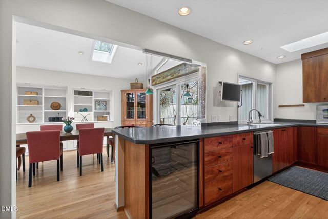 414 Westwood Drive, Chapel Hill, NC 27516