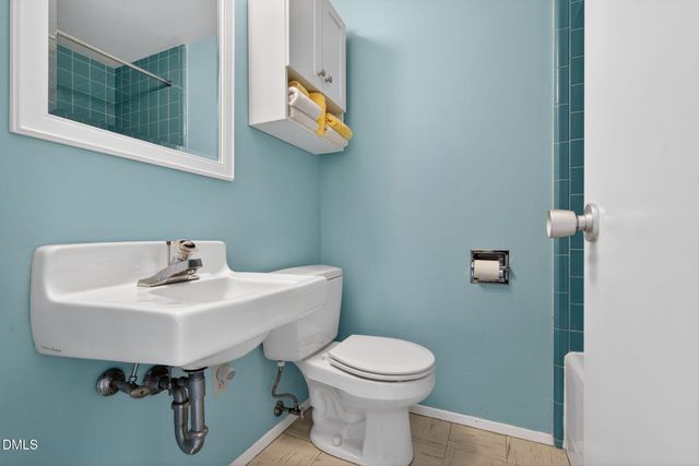 414 Westwood Drive, Chapel Hill, NC 27516