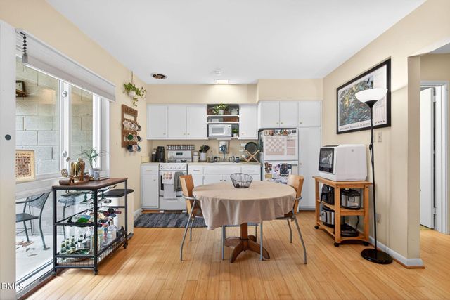 414 Westwood Drive, Chapel Hill, NC 27516