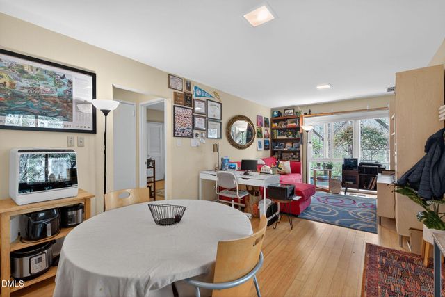 414 Westwood Drive, Chapel Hill, NC 27516