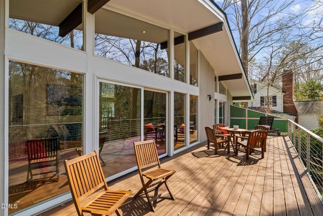 414 Westwood Drive, Chapel Hill, NC 27516