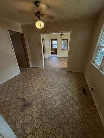 2856 Longstreet Avenue, Wyoming, MI 49509