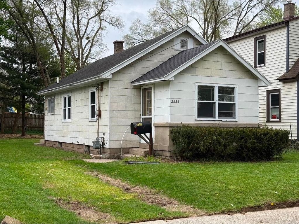 2856 Longstreet Avenue, Wyoming, MI 49509