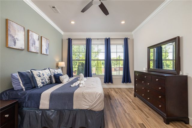 4607 W Buckeye Drive, Rogers, AR 72758
