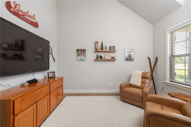 4607 W Buckeye Drive, Rogers, AR 72758